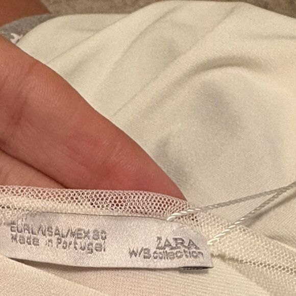 Zara Gray and White Embroidered Women's Blouse. Large - Picture 6 of 7